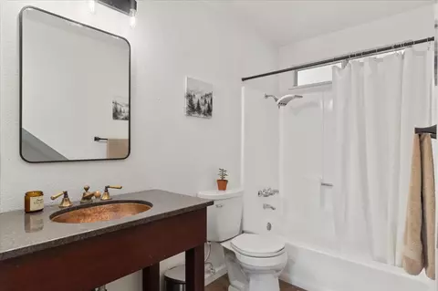 Bath - 210 David Lee Rd, Arnold, CA 95223 photo 1 of 3