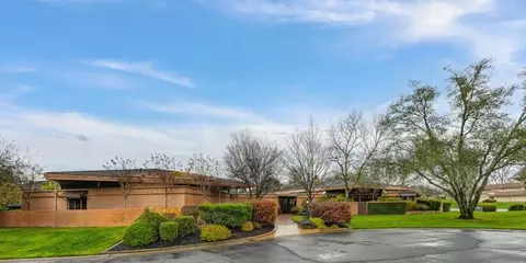 15068 Lago Dr, Rancho Murieta, CA 95683