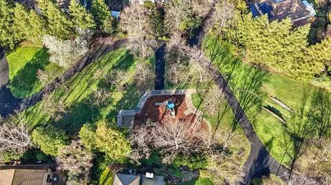 View/Area - 2216 Bryce Ln, Davis, CA 95616 photo 5 of 5