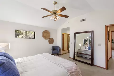 Bedroom - 2216 Bryce Ln, Davis, CA 95616 photo 2 of 6