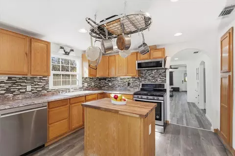 Kitchen - 1939 1st Ave, Sutter, CA 95982 photo 2 of 3