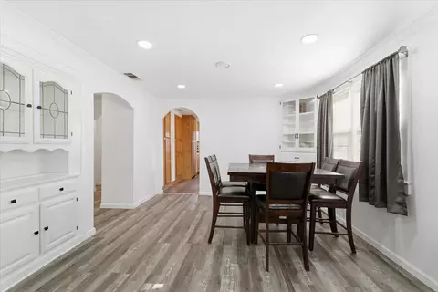 Dining - 1939 1st Ave, Sutter, CA 95982 photo 1 of 3