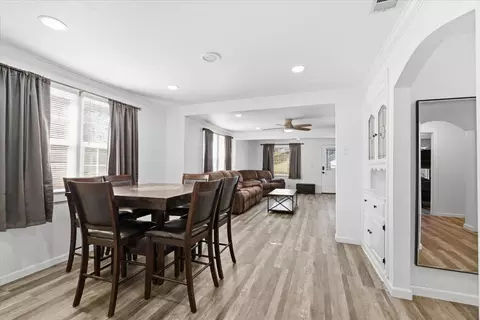 Dining - 1939 1st Ave, Sutter, CA 95982 photo 2 of 3
