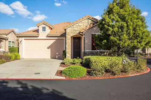 1137 Volonne Dr, Roseville, CA 95747