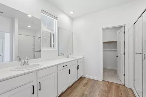 Entry Way - 1001 Ginkgo Cir, Davis, CA 95618 photo 1 of 1