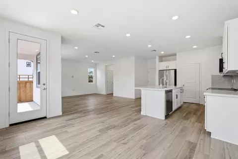 Living - 1001 Ginkgo Cir, Davis, CA 95618 photo 1 of 2