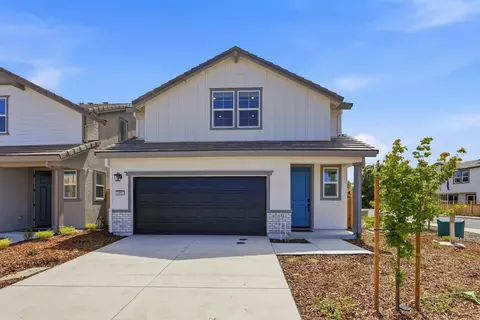 1001 Ginkgo Cir, Davis, CA 95618