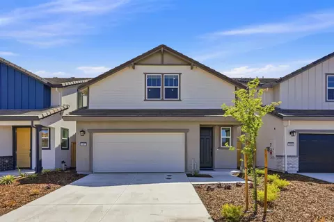 1007 Ginkgo Cir, Davis, CA 95618