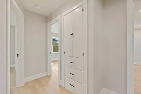 Entry Way - 1240 S Crescent Ave, Lodi, CA 95240 photo 2 of 4