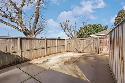 Exterior - 1240 S Crescent Ave, Lodi, CA 95240 photo 14 of 16