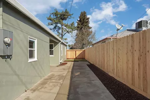 Exterior - 1240 S Crescent Ave, Lodi, CA 95240 photo 8 of 16