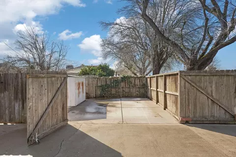 Exterior - 1240 S Crescent Ave, Lodi, CA 95240 photo 16 of 16