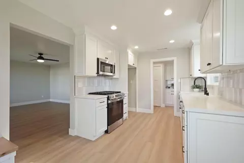 Kitchen - 1240 S Crescent Ave, Lodi, CA 95240 photo 4 of 5