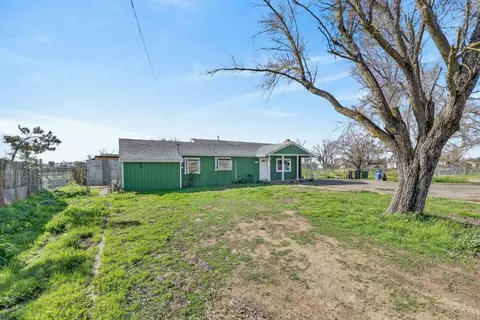 Exterior - 3044 U St, Antelope, CA 95843 photo 5 of 15