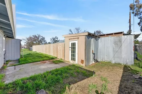 Exterior - 3044 U St, Antelope, CA 95843 photo 12 of 15