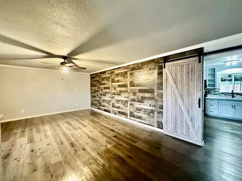 Living - 1253 E Louise Ave, Manteca, CA 95336 photo 2 of 3