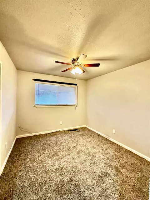 Bedroom - 1253 E Louise Ave, Manteca, CA 95336 photo 2 of 5