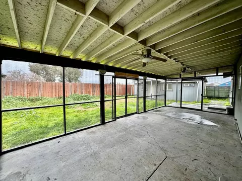 Exterior - 1253 E Louise Ave, Manteca, CA 95336 photo 5 of 9