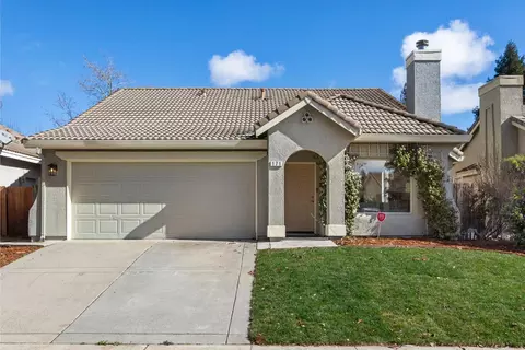 171 Groth Cir, Sacramento, CA 95834