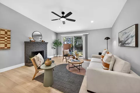 Living - 3041 Root Ave, Carmichael, CA 95608 photo 3 of 8