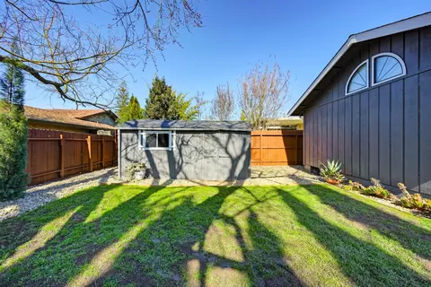 Exterior - 3041 Root Ave, Carmichael, CA 95608 photo 20 of 22