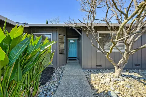 Exterior - 3041 Root Ave, Carmichael, CA 95608 photo 9 of 22