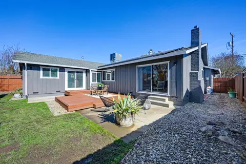 Exterior - 3041 Root Ave, Carmichael, CA 95608 photo 18 of 22