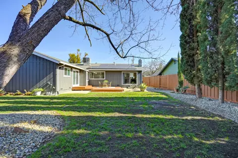 Exterior - 3041 Root Ave, Carmichael, CA 95608 photo 21 of 22