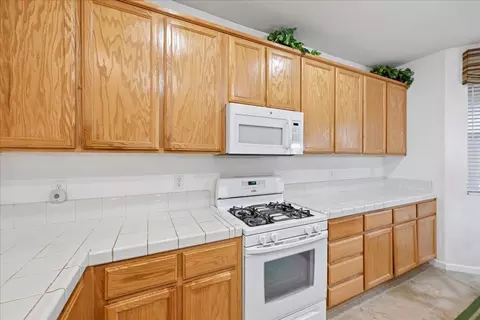 1364 Amaranth St, Plumas Lake, CA 95961 photo 19