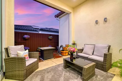Exterior - 4256 Eagle View Way, Folsom, CA 95630 photo 2 of 8