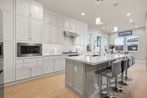 Kitchen - 4256 Eagle View Way, Folsom, CA 95630 photo 1 of 3