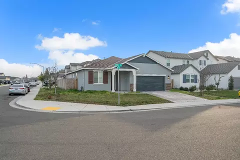 Exterior - 4806 Ariel St, Keyes, CA 95328 photo 5 of 11