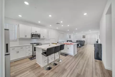 Entry Way - 4806 Ariel St, Keyes, CA 95328 photo 4 of 11