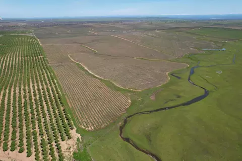 17559 E Liberty Rd, Clements, CA 95227