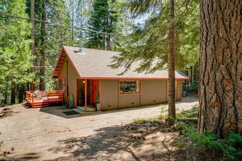41080 Putt Rd, Alta, CA 95701