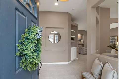 Entry Way - 5242 Wyndham Oak Ln, Carmichael, CA 95608 photo 1 of 9