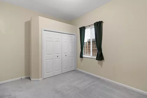 Bedroom - 5242 Wyndham Oak Ln, Carmichael, CA 95608 photo 6 of 6