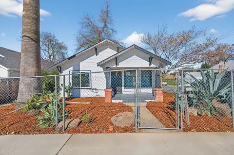 3325 12th Ave, Sacramento, CA 95817