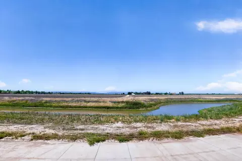 View/Area - 5709 Thomson Loop, Davis, CA 95616 photo 2 of 2
