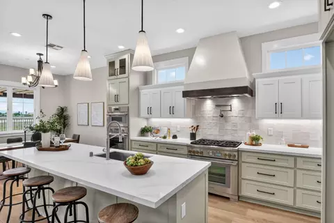 Kitchen - 5709 Thomson Loop, Davis, CA 95616 photo 1 of 4