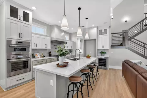 Kitchen - 5709 Thomson Loop, Davis, CA 95616 photo 4 of 4
