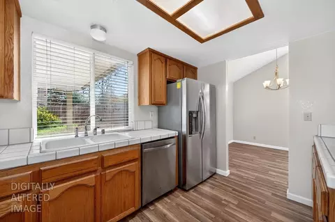 Kitchen - 8256 Benjamin Dr, Antelope, CA 95843 photo 5 of 12