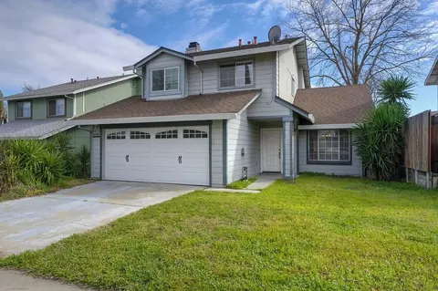 Exterior - 8256 Benjamin Dr, Antelope, CA 95843 photo 2 of 7