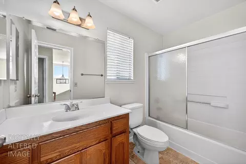 Bath - 8256 Benjamin Dr, Antelope, CA 95843 photo 3 of 6