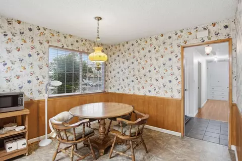 Dining - 2718 Warwick Ln, Modesto, CA 95350 photo 2 of 2