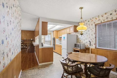 Dining - 2718 Warwick Ln, Modesto, CA 95350 photo 1 of 2