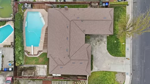 View/Area - 2718 Warwick Ln, Modesto, CA 95350 photo 1 of 5