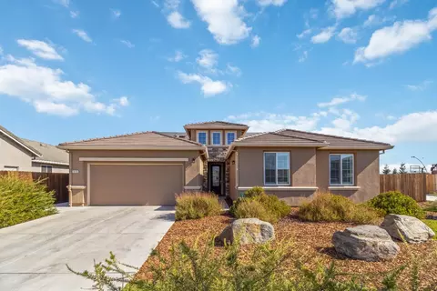1815 St Croix Ct, Plumas Lake, CA 95961
