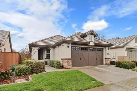 9882 Sheffield Way, Elk Grove, CA 95757