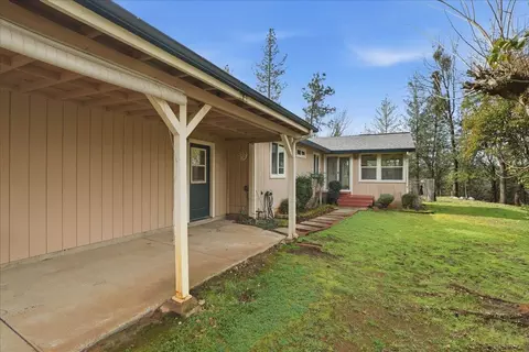 Exterior - 4881 China Camp Dr, Placerville, CA 95667 photo 5 of 9